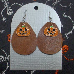 HANDMADE JACK O LANTERN HALLOWEEN EARRINGS BROWN LEATHER ENAMEL PUMPKIN